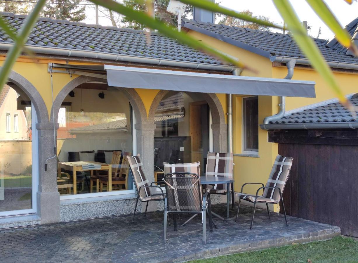 Haus Toskana, Kleines Ferienhaus Im Toskanagarten Bad Sulza Exteriér fotografie